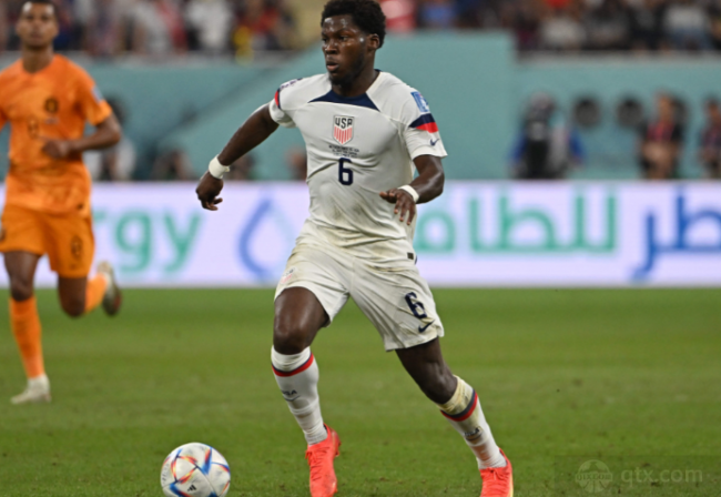 曼城对战英 曼城对战英